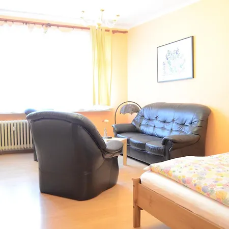 Letna Apartment *